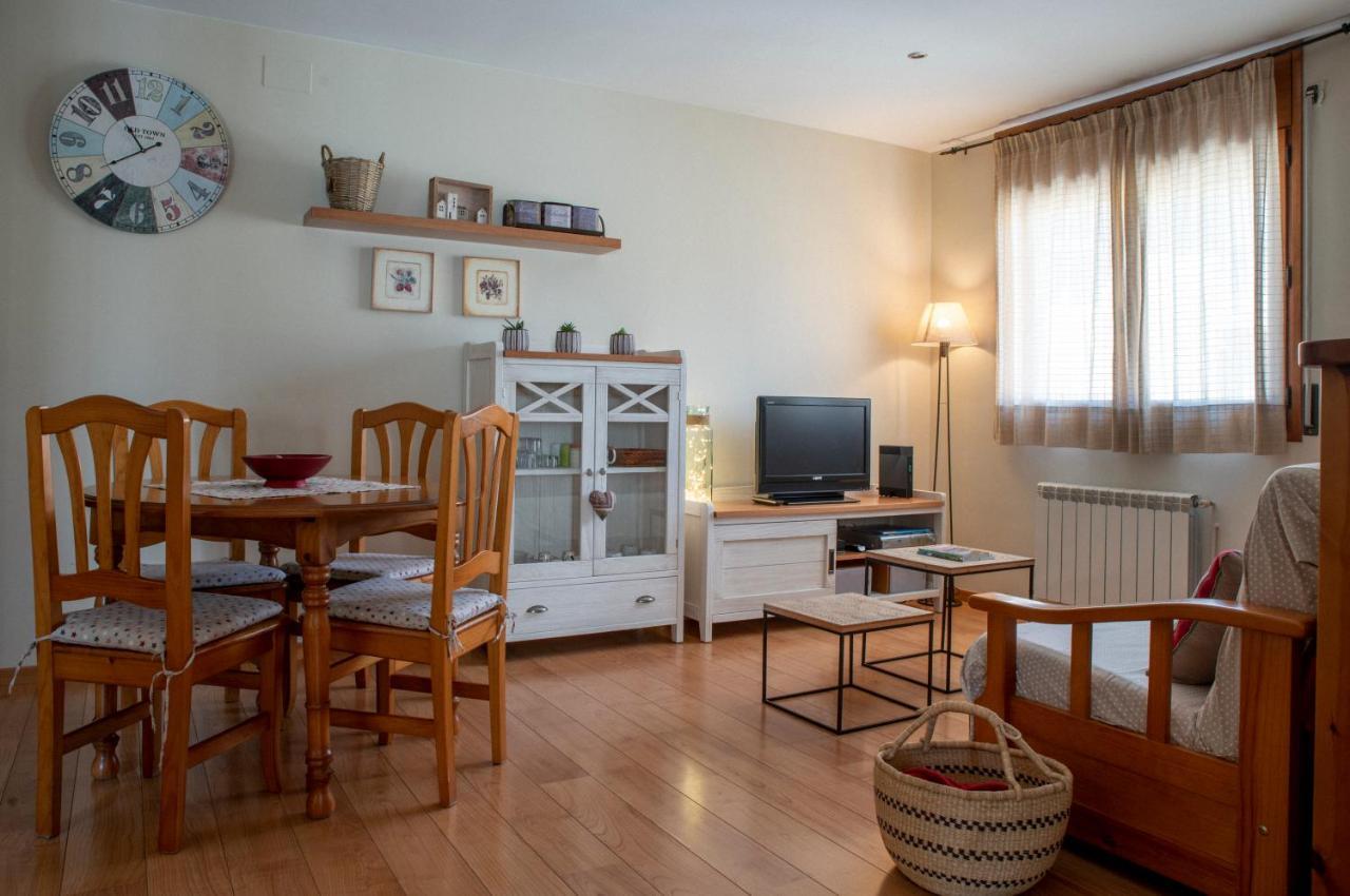 Apartament Cadi- Moixero バガ 部屋 写真
