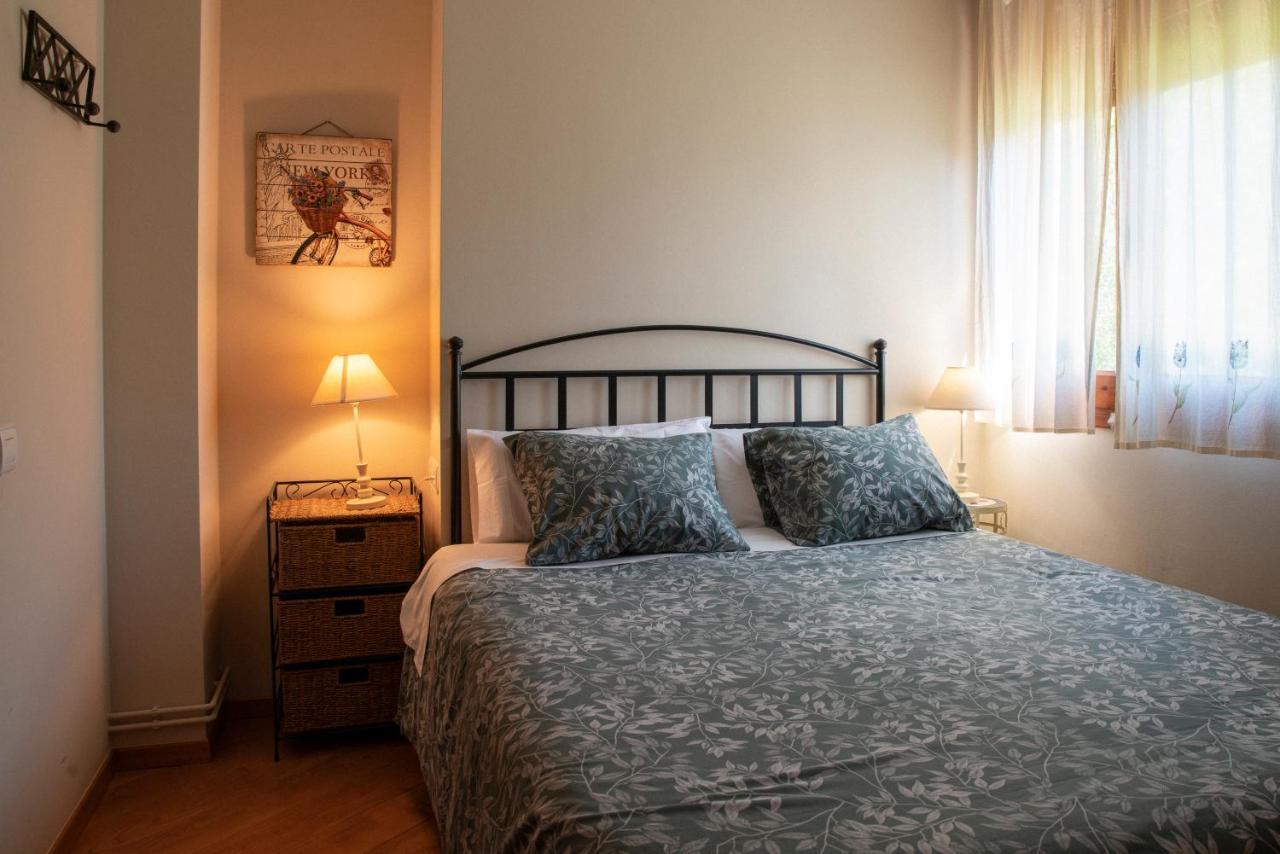 Apartament Cadi- Moixero バガ 部屋 写真