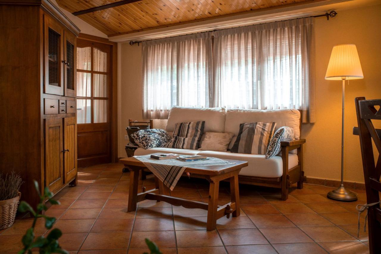 Apartament Cadi- Moixero バガ 部屋 写真
